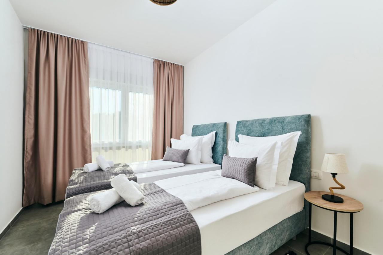 אומאג Apartments San Maris מראה חיצוני תמונה