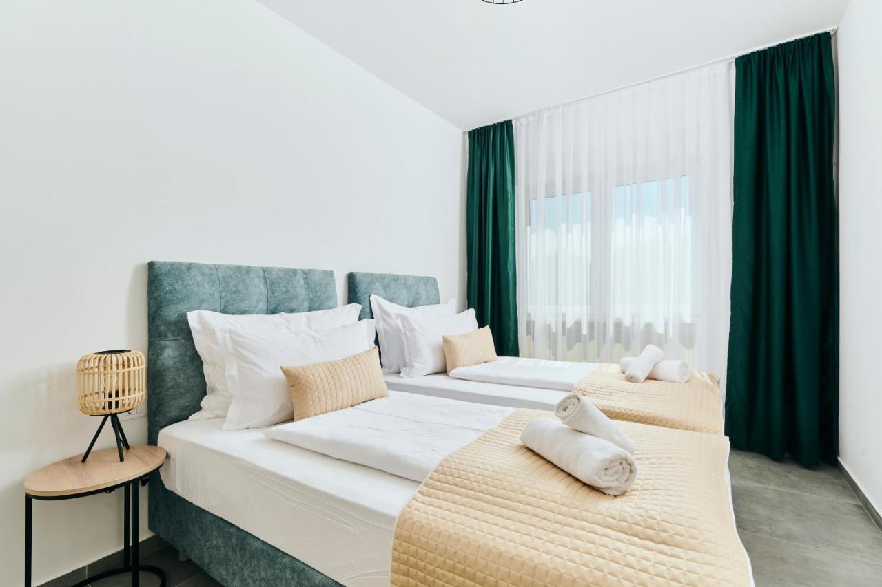 אומאג Apartments San Maris מראה חיצוני תמונה